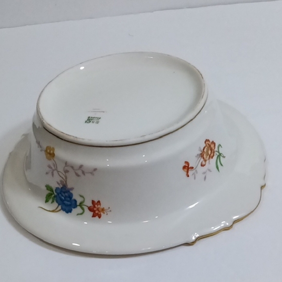 Vintage B & C Limoges Lidded Serving Dish Cream w/Floral Decor & Gold Trim - Picture 7 of 11